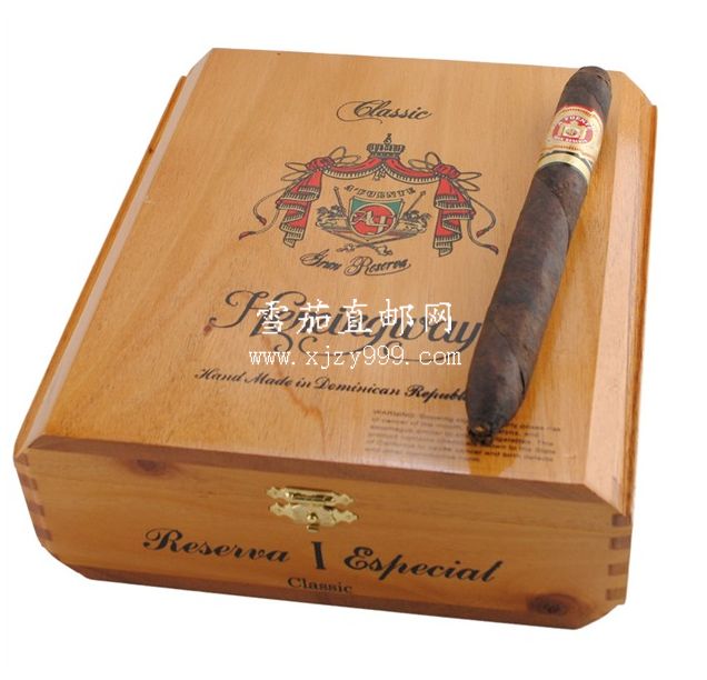 阿图罗·富恩特海明威的经典马杜罗雪茄/Arturo Fuente Hemingway Classic Maduro